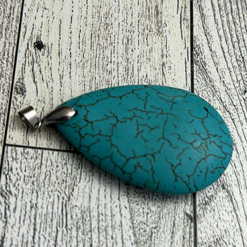 Turquoise Tear Drop Pendant - Picture 5 of 5